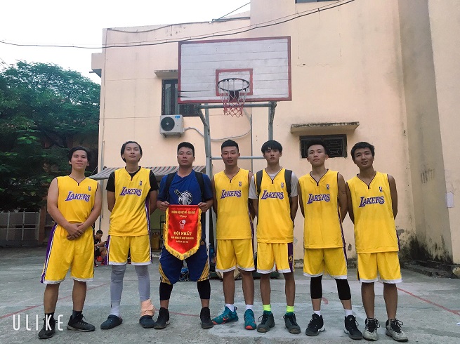 Đội bóng rổ nam sinh viên khoa Mỏ vô địch giải bóng rổ sinh viên Trường Đại học Mỏ - Địa chất năm 2018