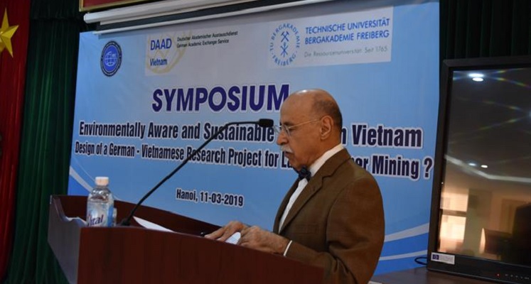 Hội thảo “Nhận thức về môi trường và khai thác bền vững ở Việt Nam"